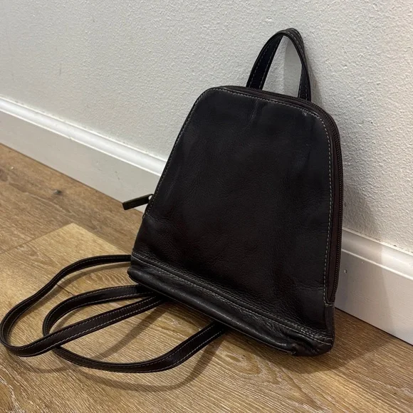 Vintage brown genuine leather Mini Backpack - Picture 2 of 8